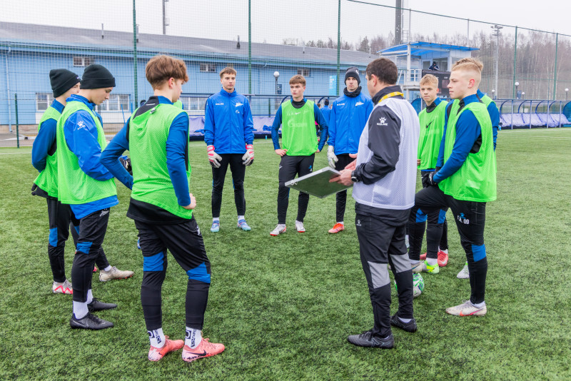 Тренировка юношеской команды U-17 «Зенита»-2009